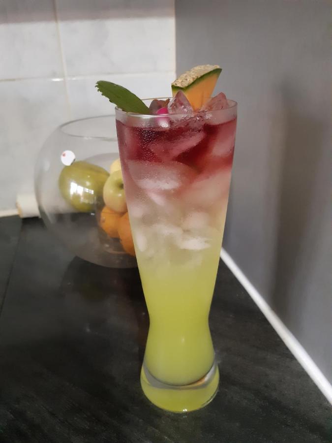 Palmita Hotel Hostel 오란제스타트 외부 사진