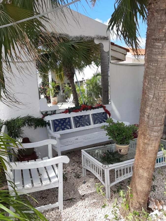 Palmita Hotel Hostel 오란제스타트 외부 사진